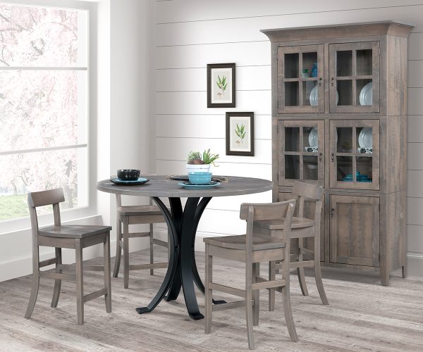 Lakeside Dining Collection